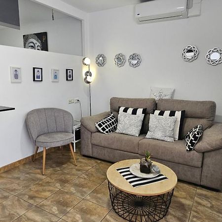 Marlenghi Apartments The Good Life Jumbo Centrum ماسبالوماس المظهر الخارجي الصورة